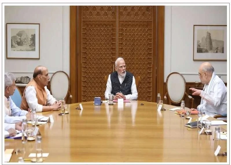 CCS बैठक में PAK के खिलाफ पाकिस्तान का हुक्का पानी बंद वीजा पर रोक, अटारी बॉर्डर बंद ……..
