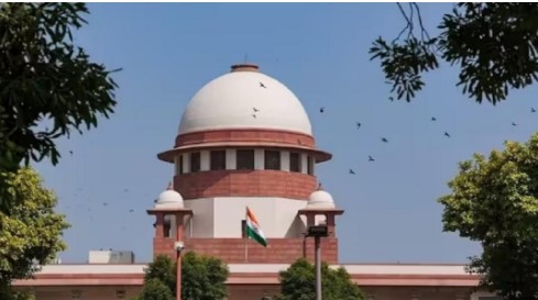 जम्मू-कश्मीर के पहलगाम हमले में मारे गए पर्यटकों के लिए सुप्रीम कोर्ट ने 2 मिनट का मौन रखा !