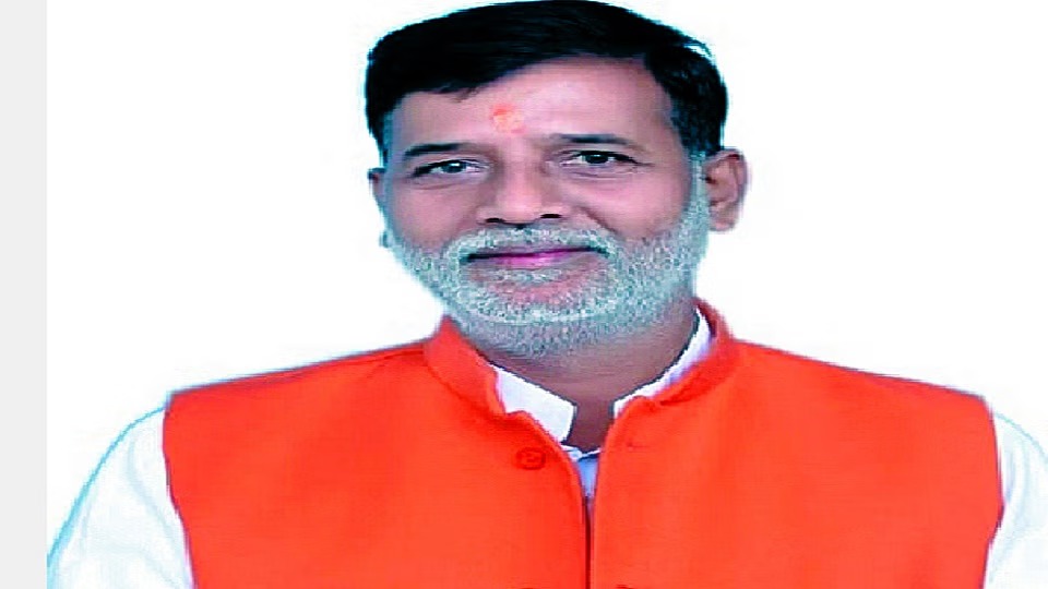 अपना दल (एस) के प्रदेश अध्यक्ष राजकुमार पाल ने अपने पद से इस्तीफा दे दिया है.अनुप्रिया और आशीष पटेल पर लगाया ये आरोप !